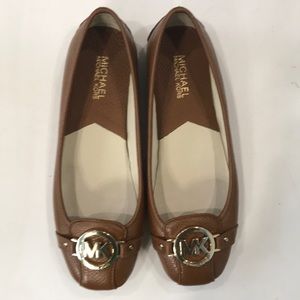 Michael Kors Tan Flats